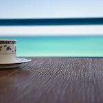 فندق De La 2*