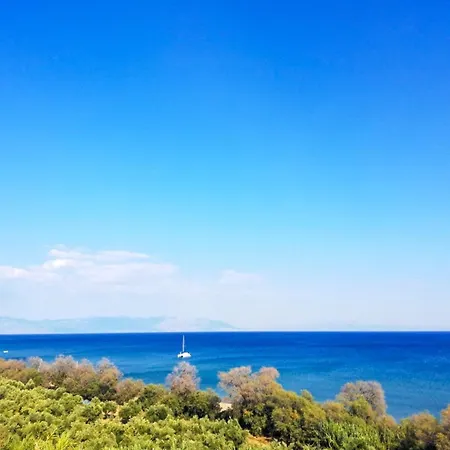 De La 2* Koroni (Messinia)
