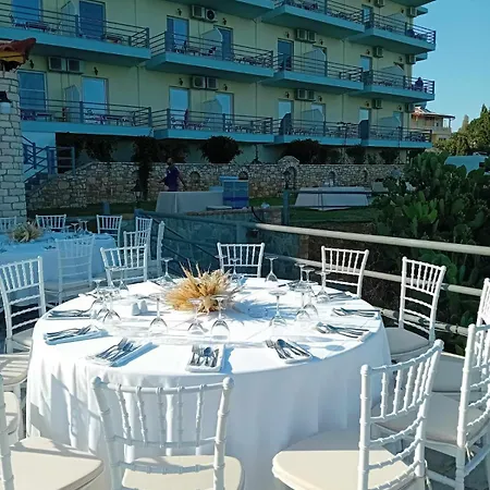 De La Koroni (Messinia)
