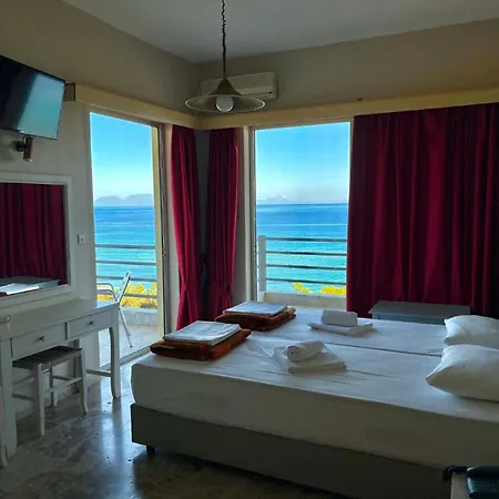 De La Hotel 2*