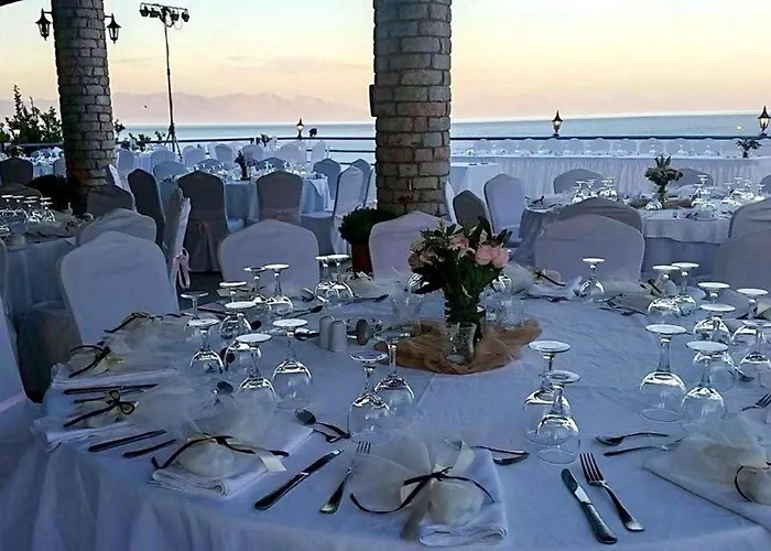 Hotel De La Koroni (Messinia)