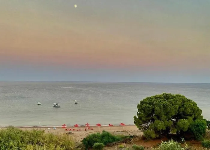 Hotel De La Koroni (Messinia)